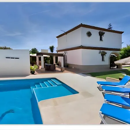 Holiday home Encantadora Y Espaciosa Piscina Privada Y Terraza Exclusivas Familias Conil De La Frontera